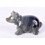 A CHINESE CARVED AGATE PIG. 7.5 cm x 4.5 cm.