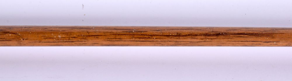 A D & W AUCHTERLONIE OF ST ANDREWS PERSIMMON WOOD DRIVING GOLF CLUB with hickory shaft. 110 cm long. - Image 6 of 8