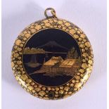 A RARE EARLY 20TH CENTURY JAPANESE MEIJI PERIOD MIXED METAL COMPACT by Komai II, decorated with Moun