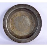 AN UNUSUAL EARLY PERSIAN MIDDLE EASTERN SAFAVID TINNED BOWL incised with scripture. 17 cm diameter.