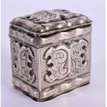 AN ANTIQUE SILVER SNUFF BOX. 35.5 grams. 4.25 cm x 4.25 cm.