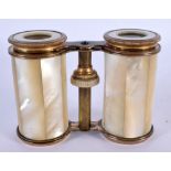 ANTIQUE PAIR OF MOTHER-OF-PEARL OPERA GLASSES. 7.4cm retracted, 10.5cm extended