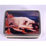 A SILVER DOG PILL BOX. 20.5 grams. 2.5 cm x 3.25 cm.