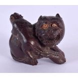 A JAPANESE CARVED BOXWOOD BEAST NETSUKE. 4 cm x 2.75 cm.