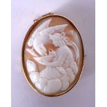 A 9CT GOLD MOUNTED CAMEO BROOCH. Stamped 9ct, 4.4cm x 3.5cm, weight 13g