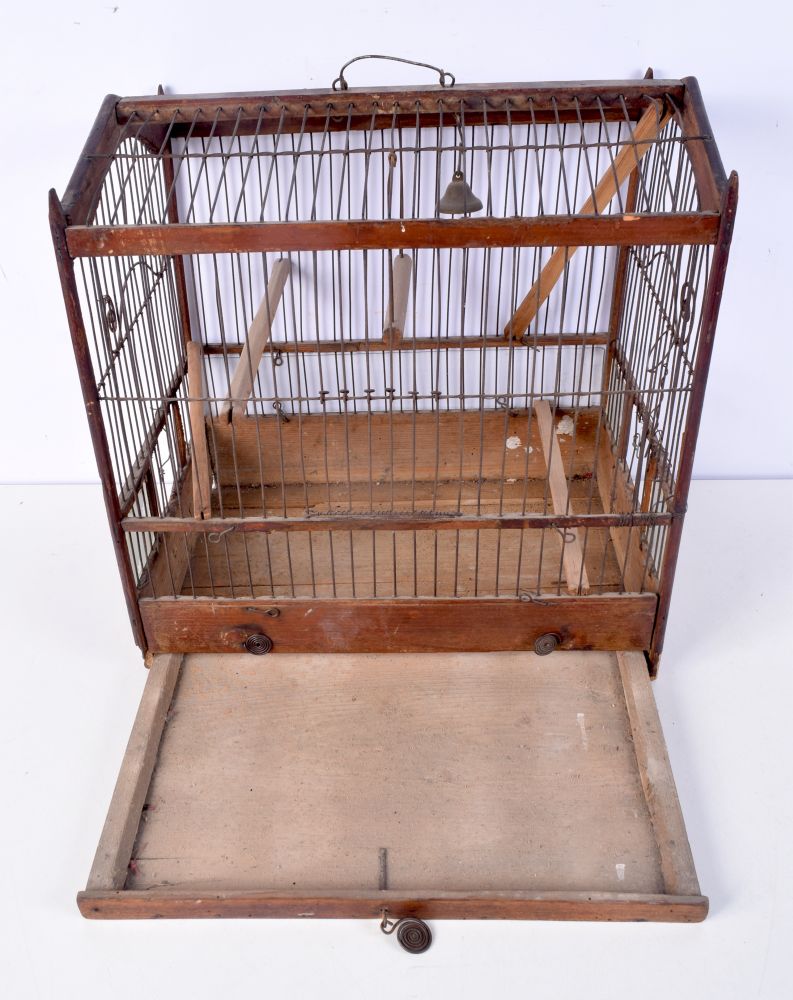 A Victorian wood and metal bird cage 38 x 36 x 27 cm. - Bild 2 aus 3