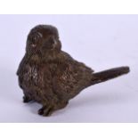 A JAPANESE BRONZE BIRD OKIMONO. 3.5 cm x 3 cm.