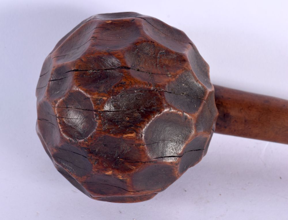 A RARE 19TH CENTURY AFRICAN ZULU TRIBAL KNOBKERRIE THROWING CLUB with concave dimple carved terminal - Image 2 of 4