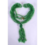 A 14CT GOLD MOUNTED SPINACH JADE NECKLACE 20th Century. 48 cm long, each strand 96 cm, each bead 0.3