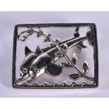 A SILVER DOLPHIN BROOCH. 10 grams. 2.75 cm x 3.5 cm.