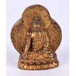 A Tibetan bronze Buddha 7 cm