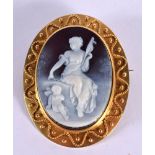 A FINE 18CT GOLD CARVED CAMEO BROOCH. 17.2 grams. 4.5 cm x 3.5 cm.