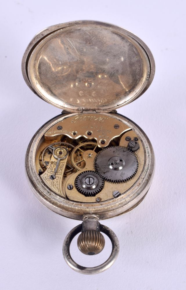 A CONTINENTAL SILVER POCKET WATCH. 91 grams. 5 cm diameter. - Image 3 of 3