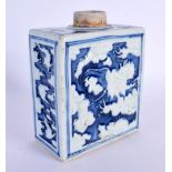 AN 18TH/19TH CENTURY CHINESE EXPORT BLUE AND WHITE TEA CANISTER Qianlong/Jiaqing, overlaid with drag