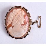 A 9CT GOLD CAMEO BROOCH. 9 grams. 4 cm x 3.25 cm.