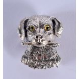 A SILVER DOG BROOCH. 12 grams. 3 cm x 2.5 cm.