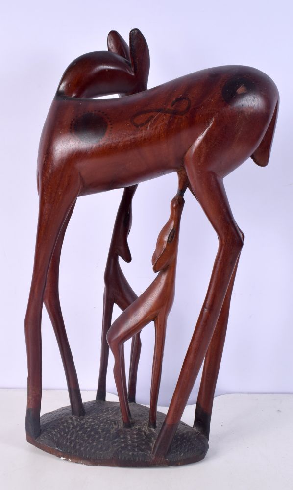 AN AFRICAN CARVED HARDWOOD TRIBAL ANTELOPE. 52 cm x 30 cm. - Image 3 of 4