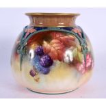 A ROYAL WORCESTER PORCELAIN POT POURRI. 8.5 cm x 8 cm.