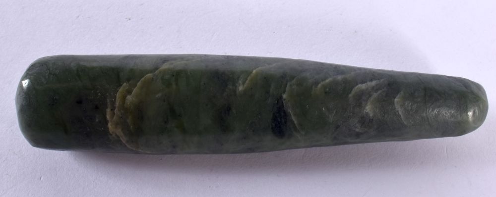 A RARE 19TH CENTURY NEW ZEALAND M?ORI TRIBAL TOOL. 12.5 cm long. - Image 2 of 2