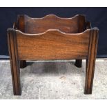 A mahogany planter 45 x 52 x 43 cm.