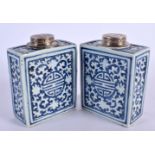 A PAIR OF 18TH/19TH CENTURY CHINESE BLUE AND WHITE TEA CANISTERS with silver mounts. 12 cm x 10 cm.