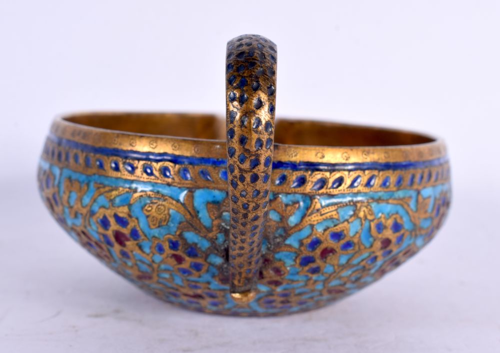 A RARE 18TH/19TH CENTURY INDIAN ISLAMIC MIDDLE EASTERN BRONZE OIL BURNER enamelled all over with fol - Image 3 of 5
