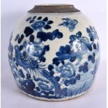 A CHINESE BLUE AND WHITE GINGER JAR 20th Century. 27 cm x 22 cm.