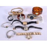 A QUANTITY OF FASHION WATCHES (qty)