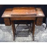 A vintage Singer sewing machine table with cast iron treadle 77 x 87 x 40 cm