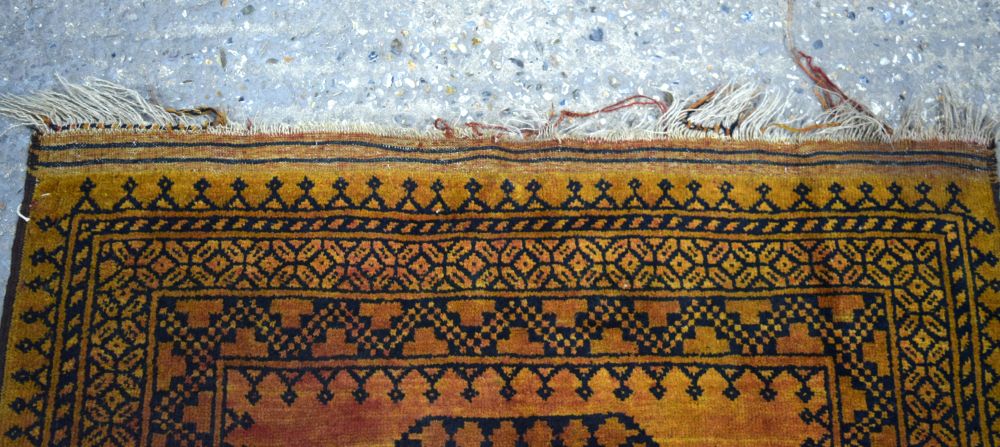 An Afghan rug 157 x 116 cm - Image 3 of 8