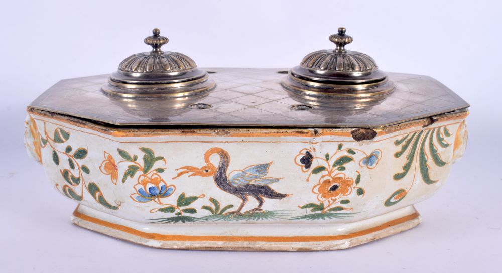 AN UNUSUAL 18TH CENTURY FRENCH FAIENCE COUNTRY HOUSE INKWELL painted with birds and foliage. 22 cm x