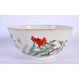 AN EARLY 20TH CENTURY CHINESE FAMILLE ROSE PORCELAIN BOWL Late Qing/Republic. 11 cm diameter.