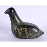 A NORTH AMERICAN INUIT CARVED STONE FIGURE OF A BIRD. 12 cm x 8 cm.