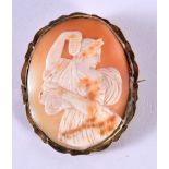 AN ANTIQUE GOLD MOUNTED CAMEO BROOCH. 5.6cm x 4.6cm, weight 19.1g