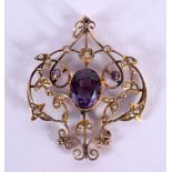 A 9CT GOLD AND AMETHYST PENDANT. 4.3 grams. 4.5 cm x 3.25 cm.