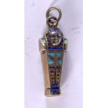 AN ART DECO EGYPTIAN REVIVAL ENAMELLED SARCOPHAGUS PENDANT. 3.5 cm x 1.25 cm.