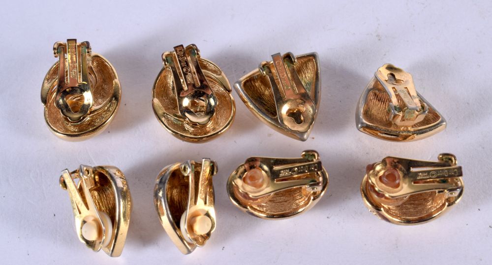 FOUR PAIRS OF BULATTI FASHION CLIP ON EARRINGS. Largest 2.2cm diameter (4) - Image 2 of 2