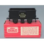 Hornby Dublo 4654 Rail Cleaning Wagon, the wagon appears to have had little or no use, comes with