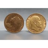 A VICTORIA OH HALF SOVEREIGN, 1899, 4g, together with an Edward VII half sovereign, 1903, 4g (2) (
