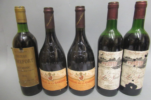 5 bottles of French red, comrpising 2 bottles Ch. De La Gardine, 1997, Chateauneuf du Pape, 2