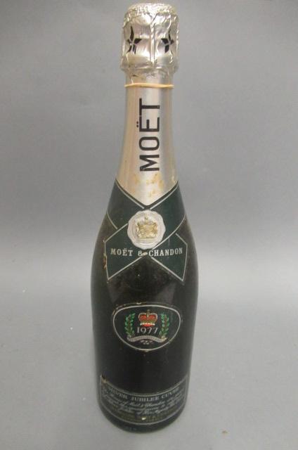 One bottle 1977 Moet & Chandon Silver Jubilee Cuvee