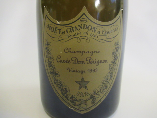 One bottle 1993 Moet et Chandon Dom Perignon - Image 2 of 2