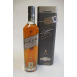 One bottle Johnnie Walker Platinum Label 18yr old private blend, boxed