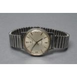 A GENTLEMAN'S OMEGA SEAMASTER 600 WRISTWATCH, the silvered dial with applied metal batons and