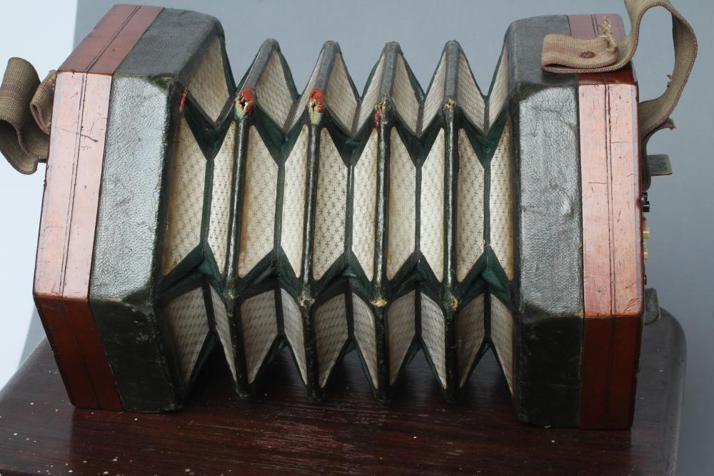 A VICTORIAN CONCERTINA by John Alfred Mills, the hexagonal ends blind fret pierced with a - Image 5 of 6