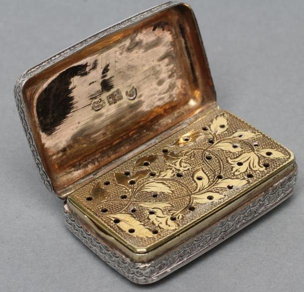 A GEORGE III SILVER VINAIGRETTE, maker John Shaw, Birmingham 1812, of plain oblong form with - Image 3 of 4