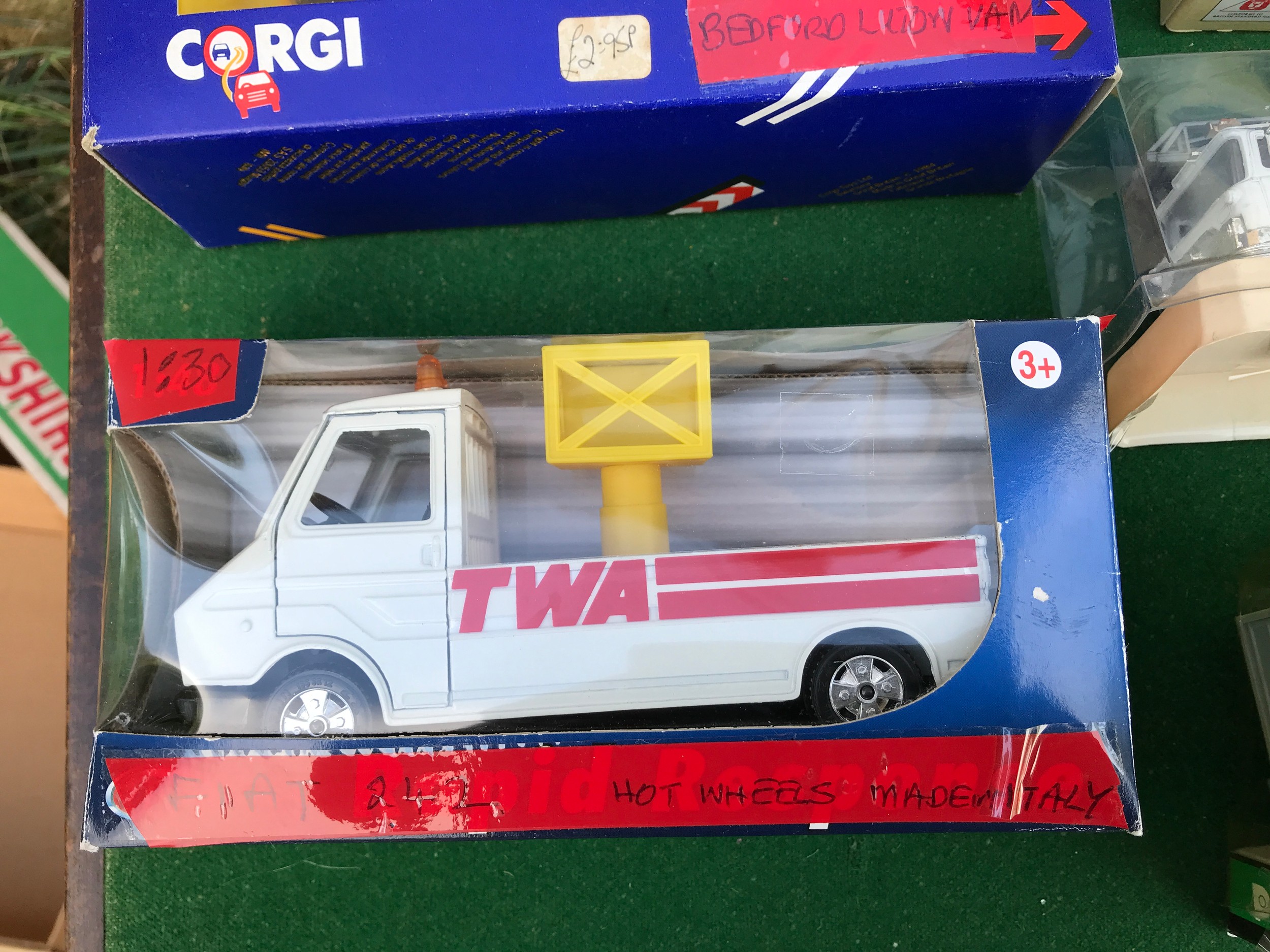 A mixed collection of diecast vehicles including Corgi Classics, Lledo Trackside, Playart, Lima - Image 7 of 7