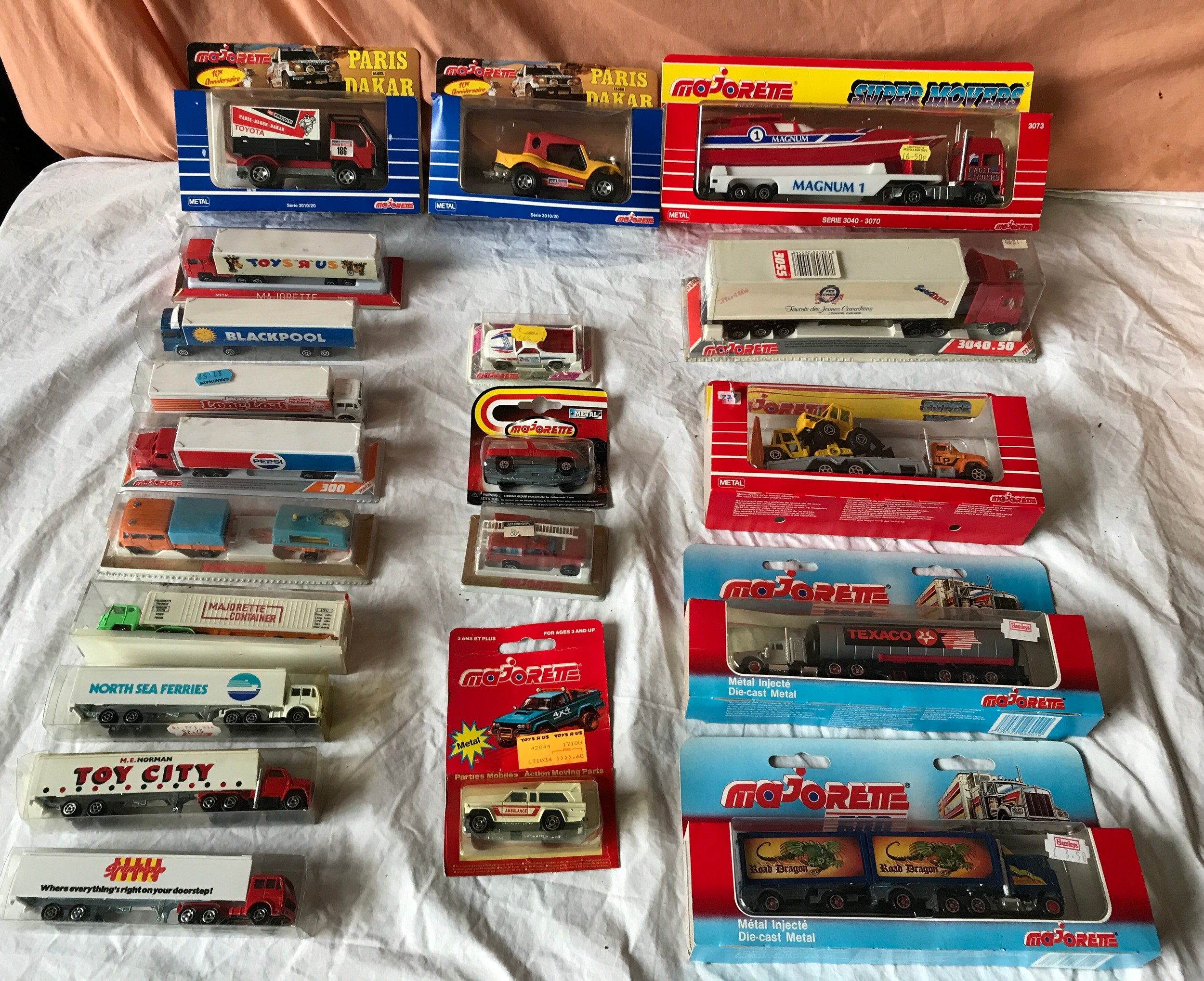 Collection of 20 Majorette diecast model vehicles including 600 series models, 606 and 607, Heavy