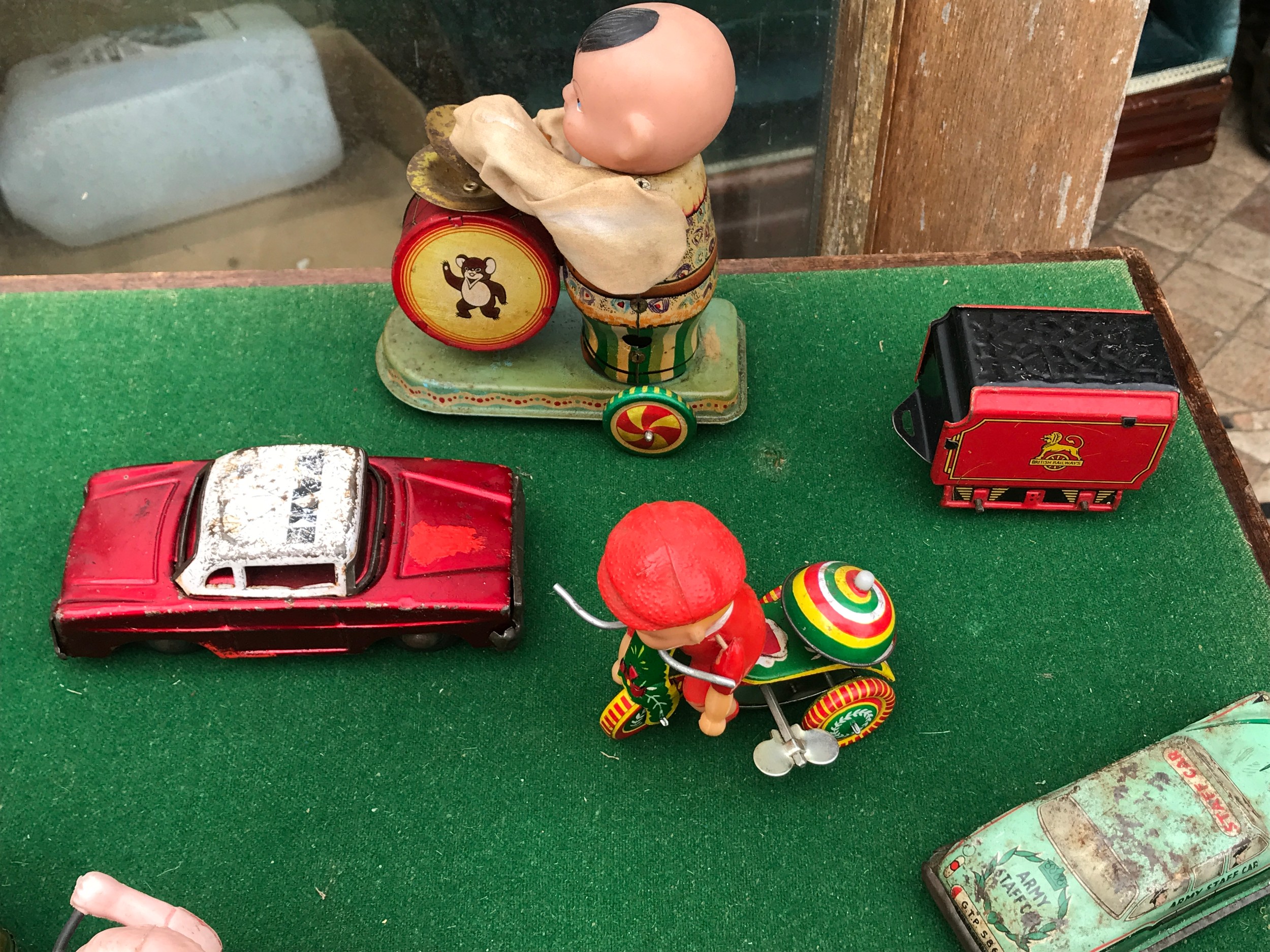 A large collection of tin plate toys to include bicycles, boats, train, cars, Noddy, Hornby-Dublo - Image 3 of 8