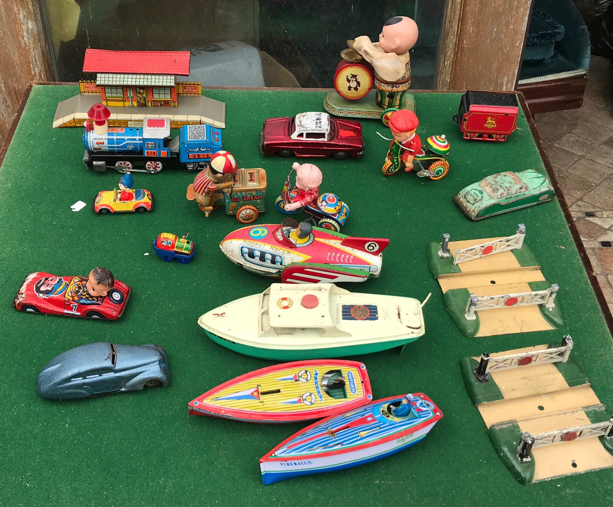 A large collection of tin plate toys to include bicycles, boats, train, cars, Noddy, Hornby-Dublo